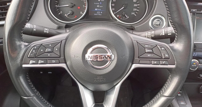 Nissan Qashqai cena 66600 przebieg: 144779, rok produkcji 2018 z Rawa Mazowiecka małe 301